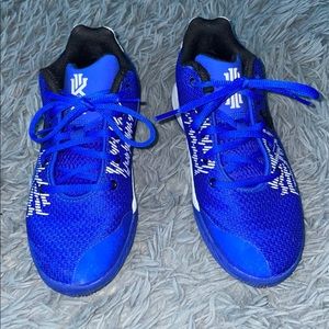 unisex basketball shoes